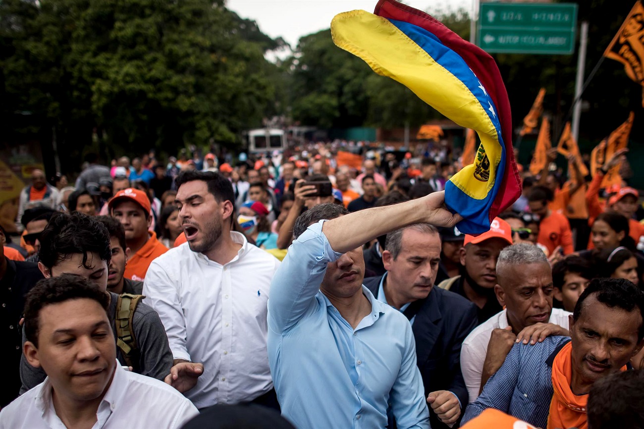Juan Guaidó, en una manifestación en Caracas, Venezuela, el 27 de octubre de 2022. EFE/MIGUEL GUTIÉRREZ