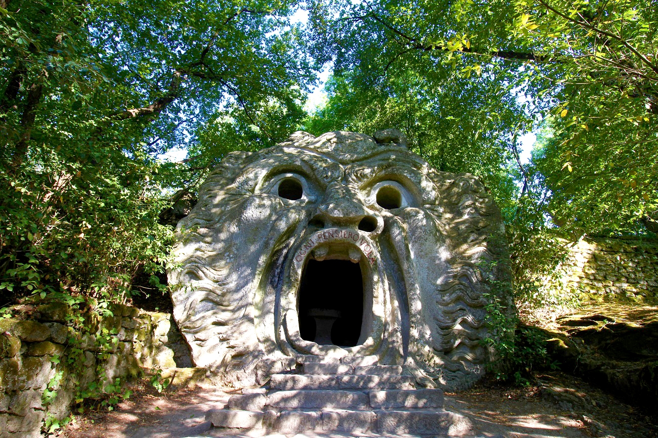 La Boca del Infierno, en el parque de los monstruos de Bomarzo. UNSPLASH/ENRICA TANCIONI