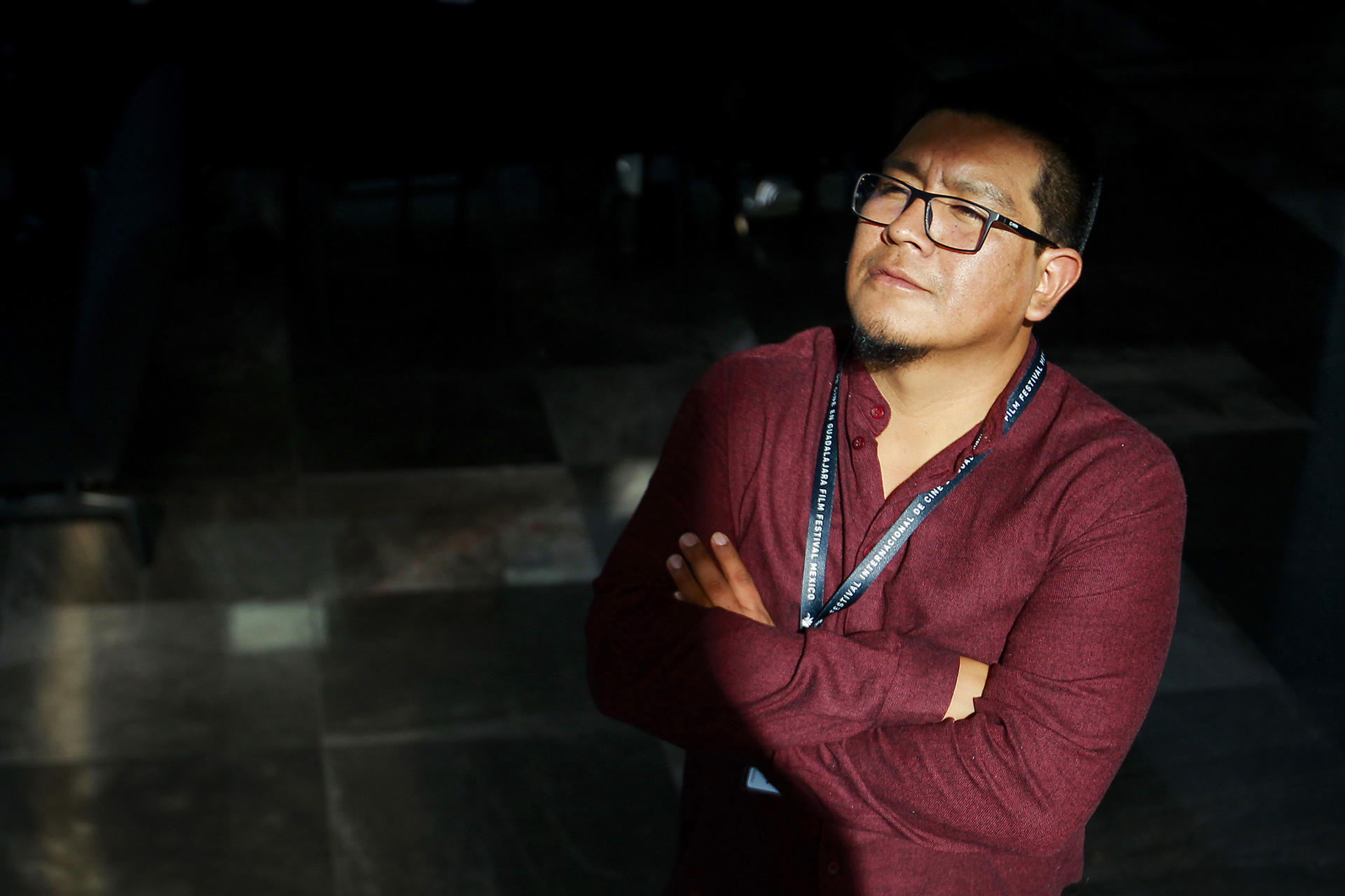 El director mexicano de origen tsotsil Humberto Gómez Pérez, en el Festival de Cine de Guadalajara, el 5 de junio. EFE/FRANCISCO GUASCO