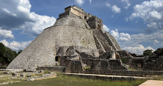 Castillo del Enano, en la zona arqueológica de Uxmal, México, el 10 de junio de 2023. EFE/MARTHA LÓPEZ