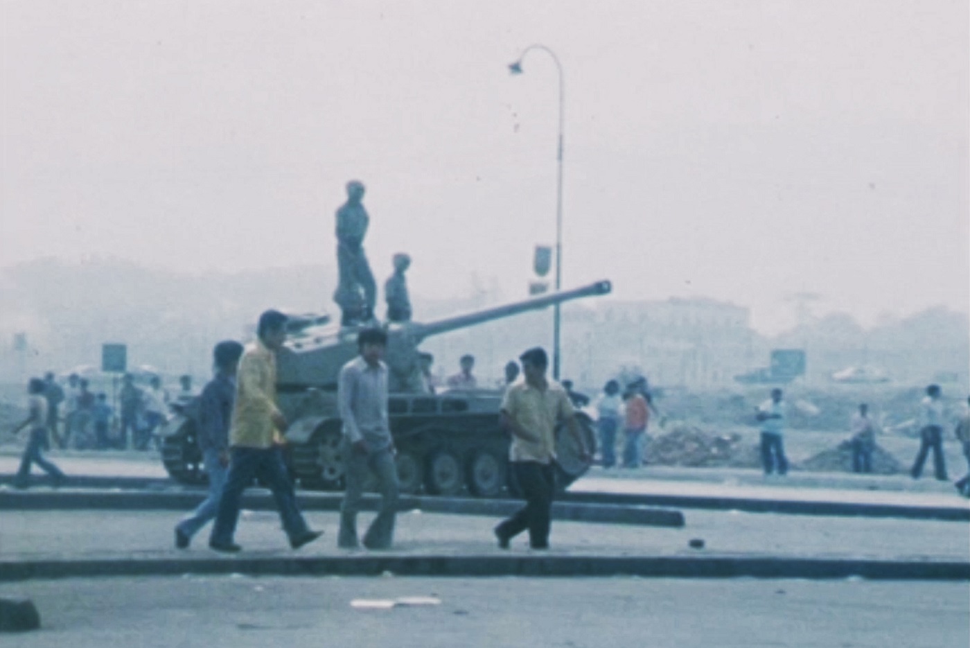 Fotograma del documental 'La revolución y la tierra', dirigido por Gonzalo Benavente Secco. AUTOCINE