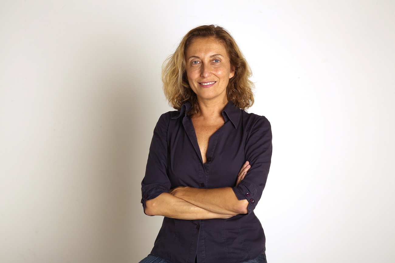 La escritora Emma Riverola, autora de 'Metamorphosis'. CORTESÍA