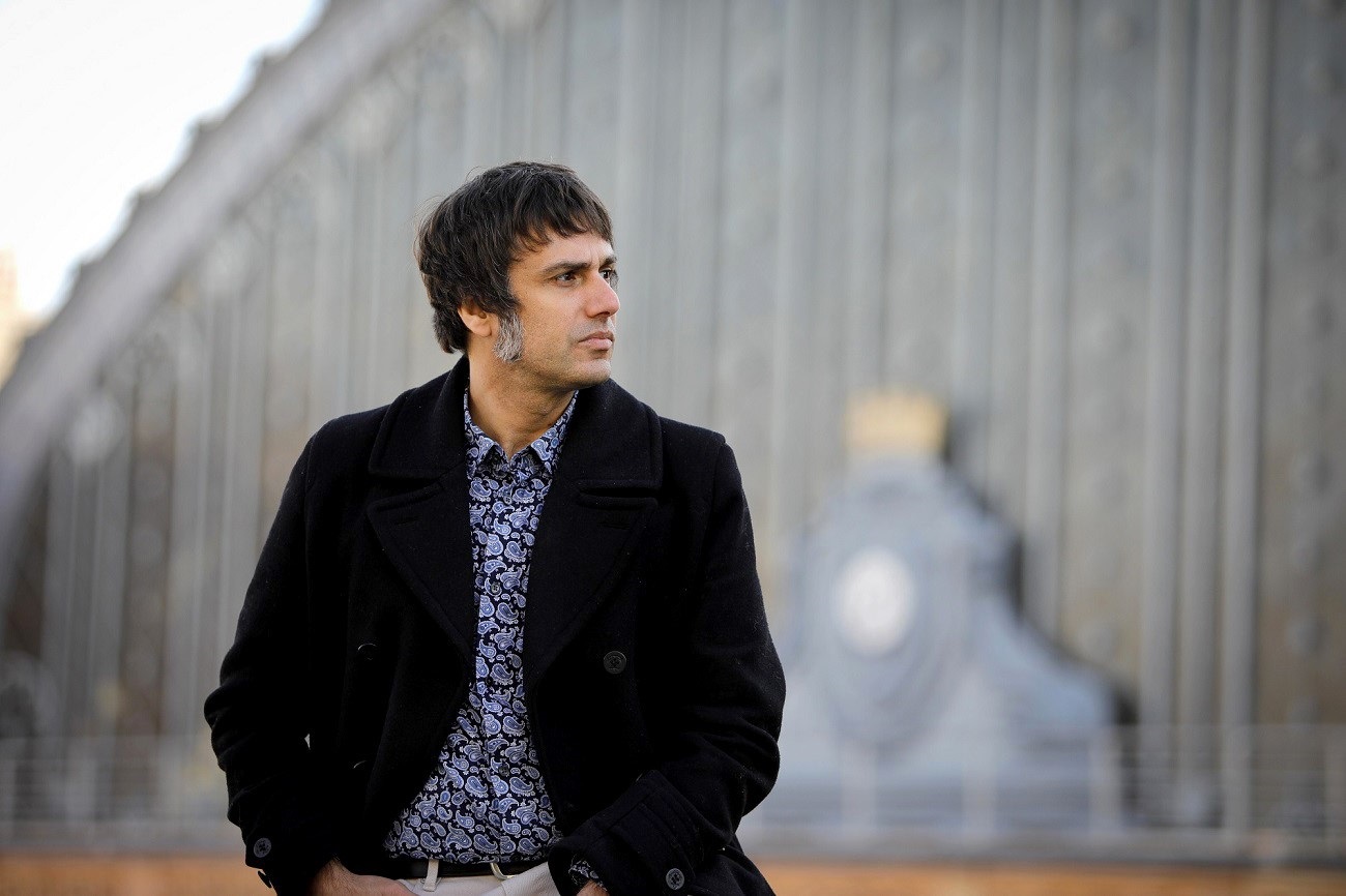El escritor y periodista español Daniel Bernabé. JAVIER OCAÑA