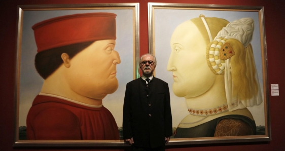 El pintor y escultor colombiano Fernando Botero, con su díptico inspirado en Piero della Francesca. EFE/EPA/HOW HWEE YOUNG