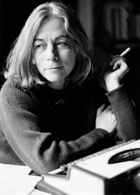La escritora Carmen Martín Gaite. SIRUELA La escritora Carmen Martín Gaite. SIRUELA