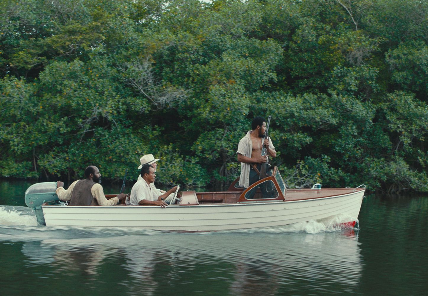 Fotograma de la película 'Selva tragica', de Yunele Olaizola. MALACOSA CINE