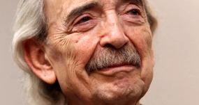 El poeta argentino Juan Gelman, en 2012, en Ciudad de México. ÁLEX CRUZ
