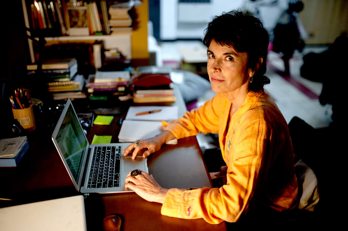 La escritora y editora argentina Paula Pérez Alonso. JULIÁN ATHOS