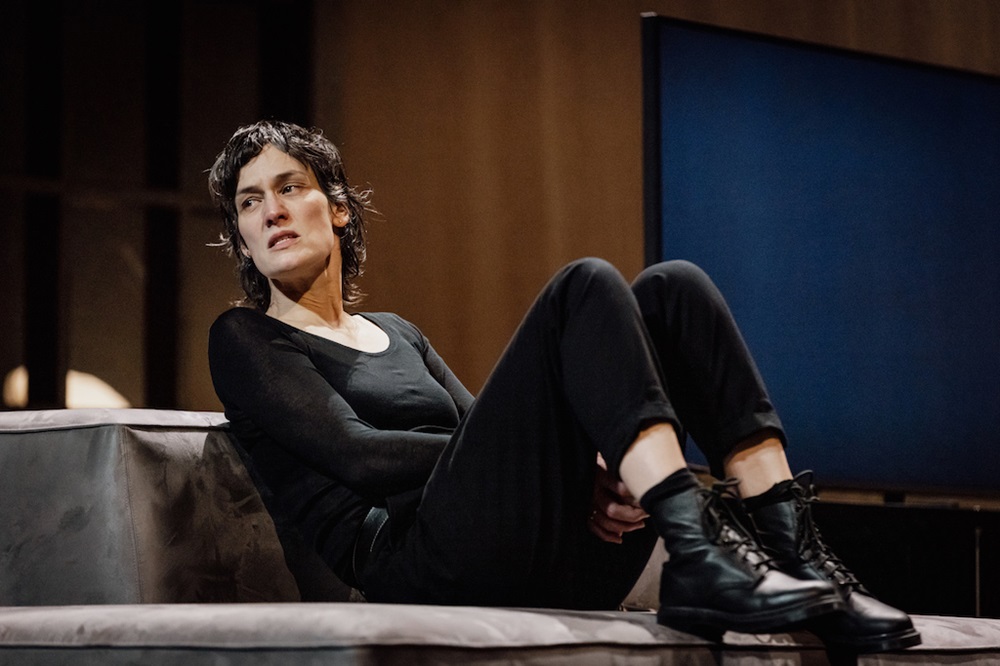 La obra de teatro 'Hamlet. En los pliegues del tiempo', de Christiane Jatahy. SIMON GOSSELIN La obra de teatro 'Hamlet. En los pliegues del tiempo', de Christiane Jatahy. SIMON GOSSELIN