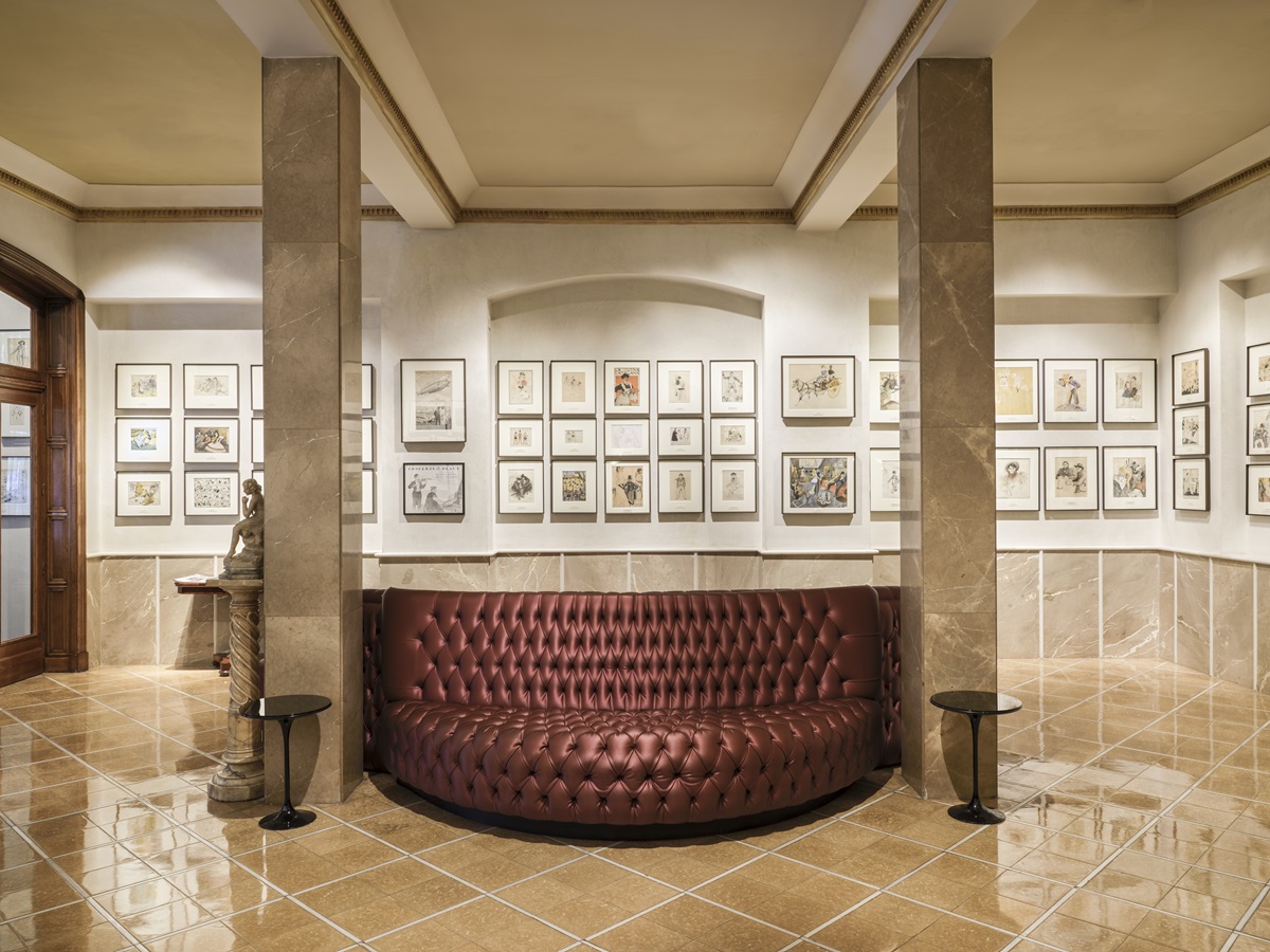 El Astoria, con su colección de obras de Ricard Opisso, es uno de los cinco hoteles de Barcelona que cuenta con la especialización 'Cultural'. GHB