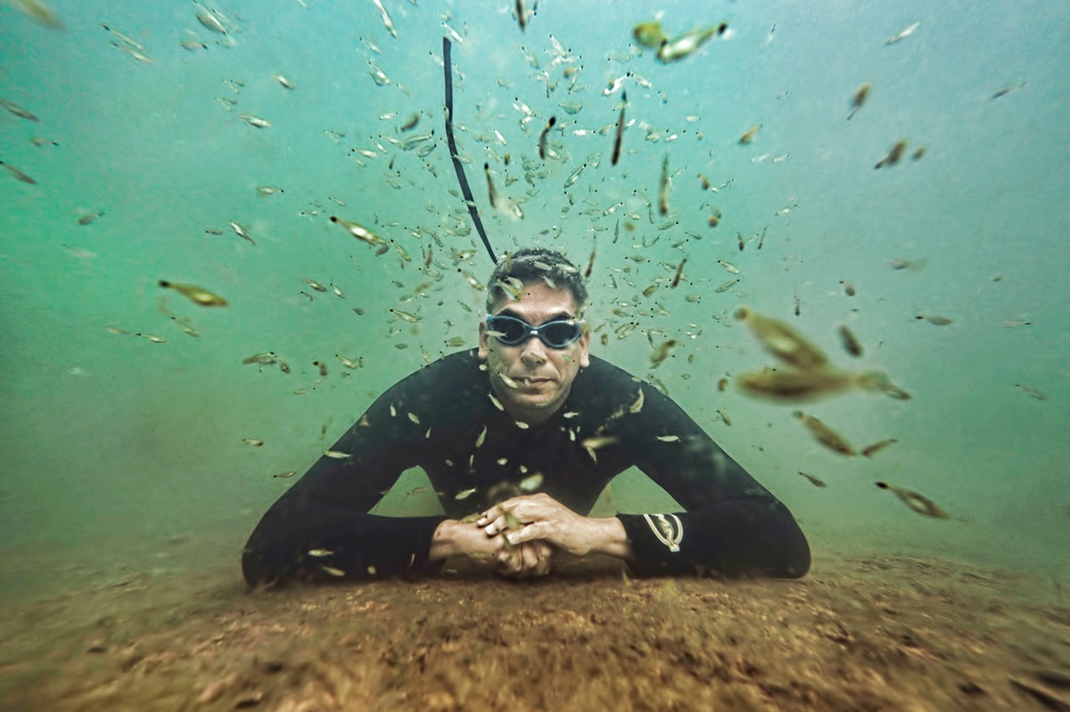 El fotógrafo venezolano Iván Mikolji, en una de sus expediciones subacuáticas. IVÁN MIKOLJI
