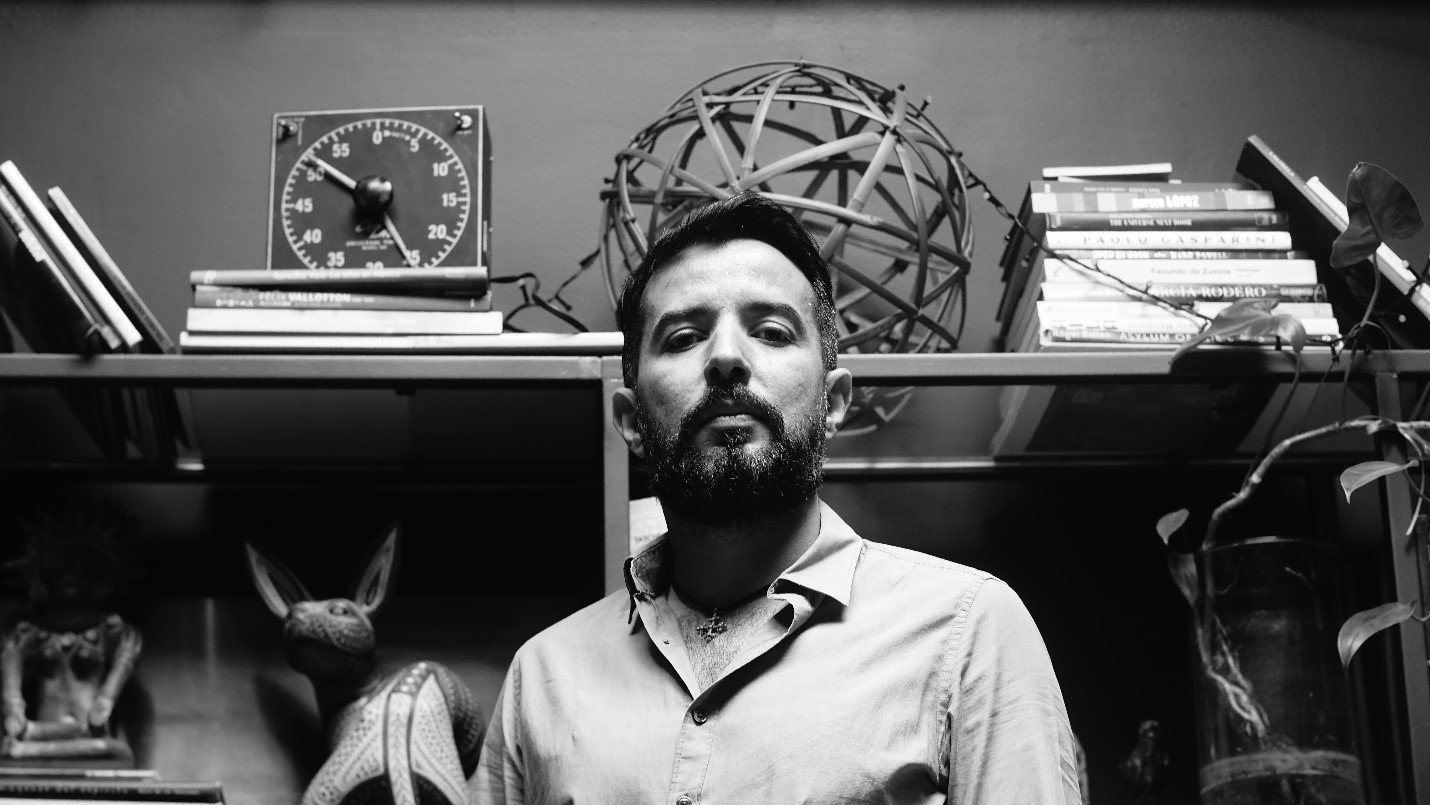 El fotógrafo mexicano Juan Pablo Cardona. DIEGO TORRES PANTIN El fotógrafo mexicano Juan Pablo Cardona. DIEGO TORRES PANTIN