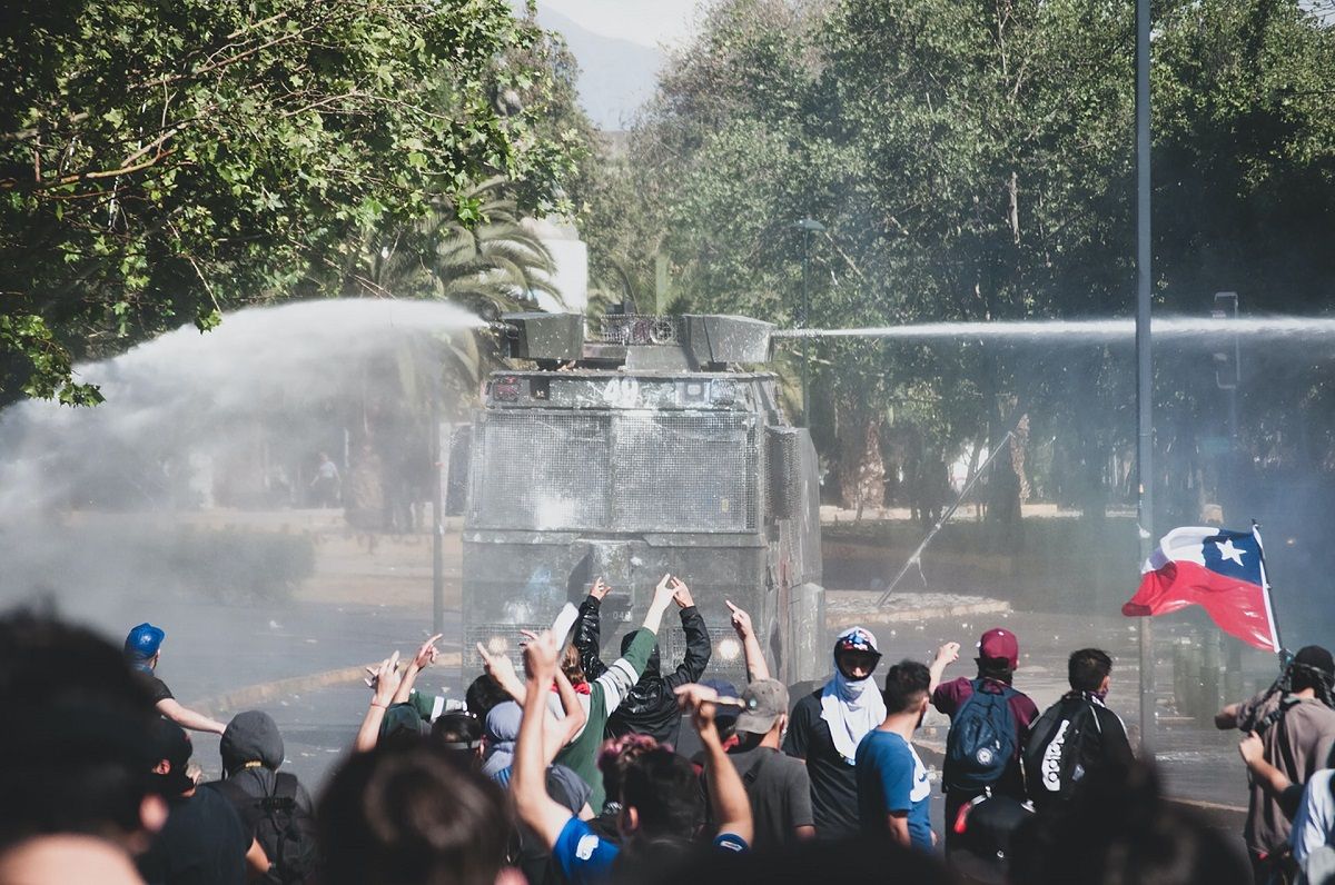 Protestas en Santiago de Chile, el 4 de diciembre de 2019. UNSPLASH/JUAN MANUEL NUÑEZ MÉNDEZ Protestas en Santiago de Chile, el 4 de diciembre de 2019. UNSPLASH/JUAN MANUEL NUÑEZ MÉNDEZ