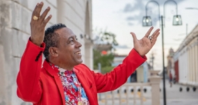 Cándido Fabré, leyenda del son cubano y maestro de la improvisación, ha llevado su música por todo el país durante más de tres décadas. CORTESÍA