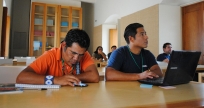 Taller de Wikipedia en lenguas indígenas, en Oaxaca, México, un paso para reducir la brecha digital revelada por el informe de LLYC. PROTOPLASMAKID / CC