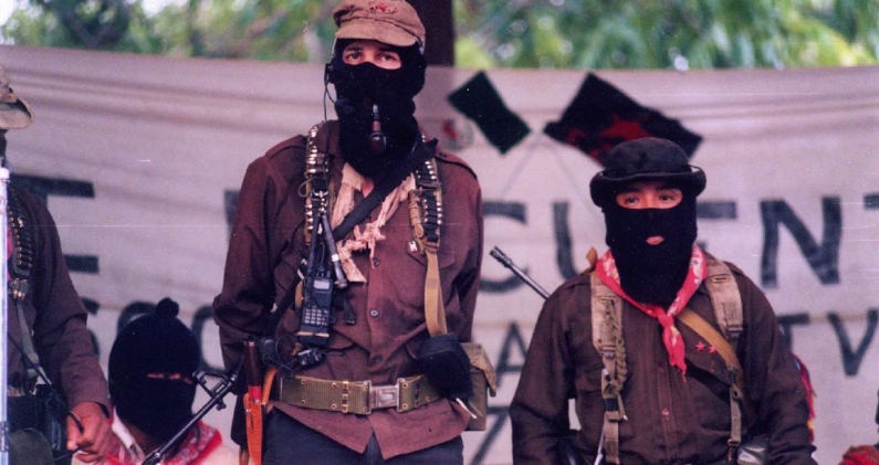 El subcomandante Marcos y el comandante Tacho en La Realidad, Chiapas, octubre de 1999.