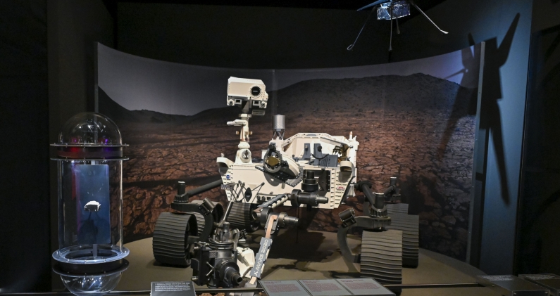 Maqueta del «Perseverance», presente en la exposición 'Extraterrestres. ¿Hay vida fuera de la Tierra?' © Fundación "la Caixa"