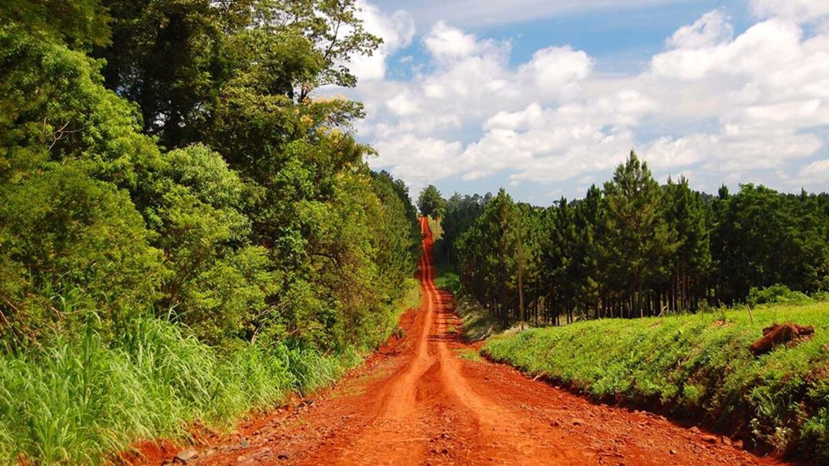 La tierra roja de Paraguay, donde mito y memoria conviven con la búsqueda de la 'plata yvyguy'. MINISTERIO DE TURISMO