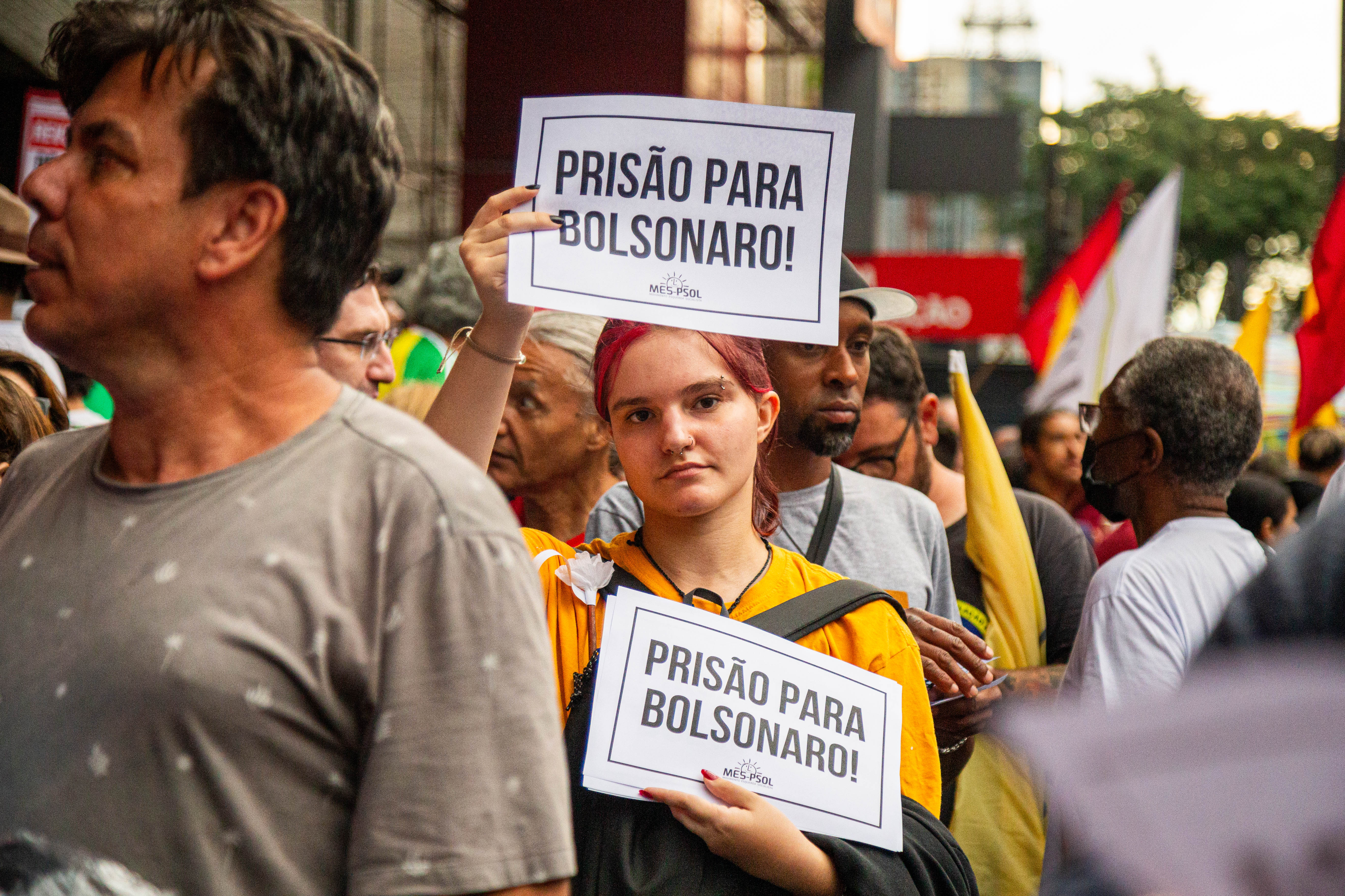 Manifestantes en São Paulo exigieron la prisión de Bolsonaro un año después del intento de golpe; hoy el ex presidente ya está condenado. REBECA MEYER